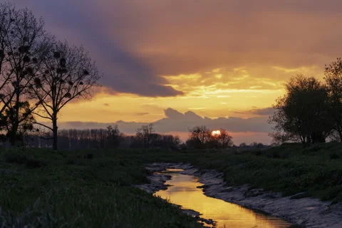 Sunset marais St Etienne de Montluc Stock-Footage 313150673