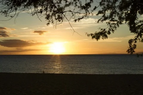 Sunset on Maui, Time Lapse Stock-Footage 77454659