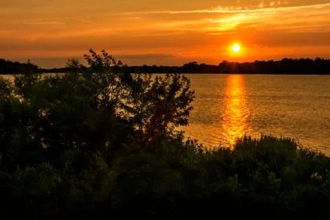 Sunset on the maumee river Foto stock