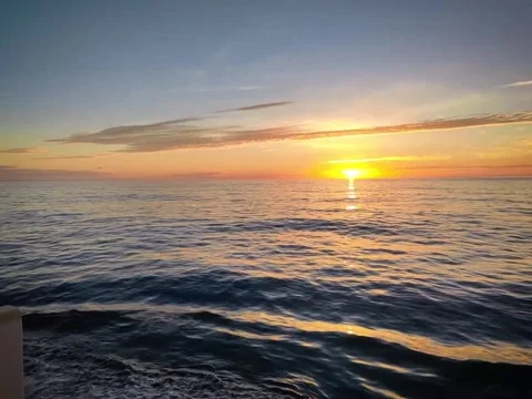 Sunset  in the middle of the Mediterranean see view from cruises ship, Stock Footage 253303523
