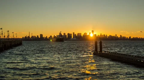 Sunset moment by the ocean Video stock 35063977