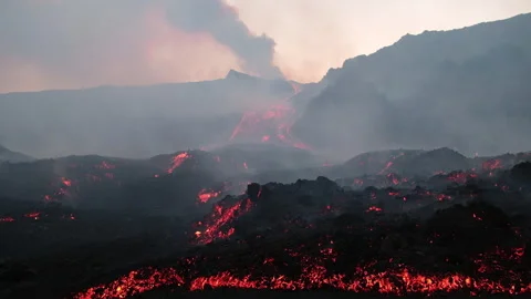 Sunset Mount Etna lava flow entering Valle del Bove, Sicily Vídeos de archivo 342230294