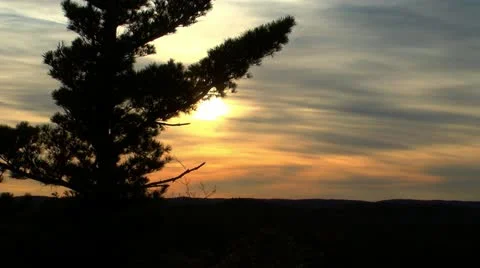 Sunset from a mountain Vídeo Stock 22011885