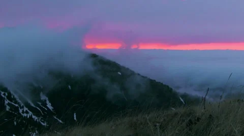 Sunset In The Mountain Видео 58910690