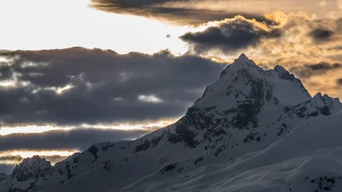 Sunset Mountain Peak Zoom Timelapse 4k Video stock 119929084