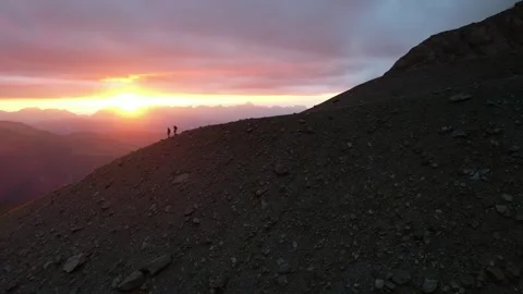 Sunset on mountain ridge 動画素材 257409691