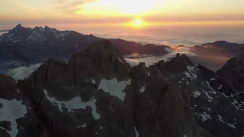 Sunset in the Mountains Video stock 157179062
