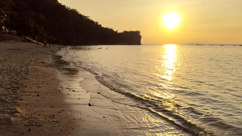 Sunset at Nasugbu, Batangas Video stock 300442638