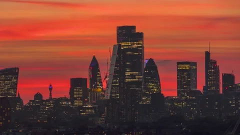 Sunset to night motion lapse view of the skyline of London Video stock 161836087