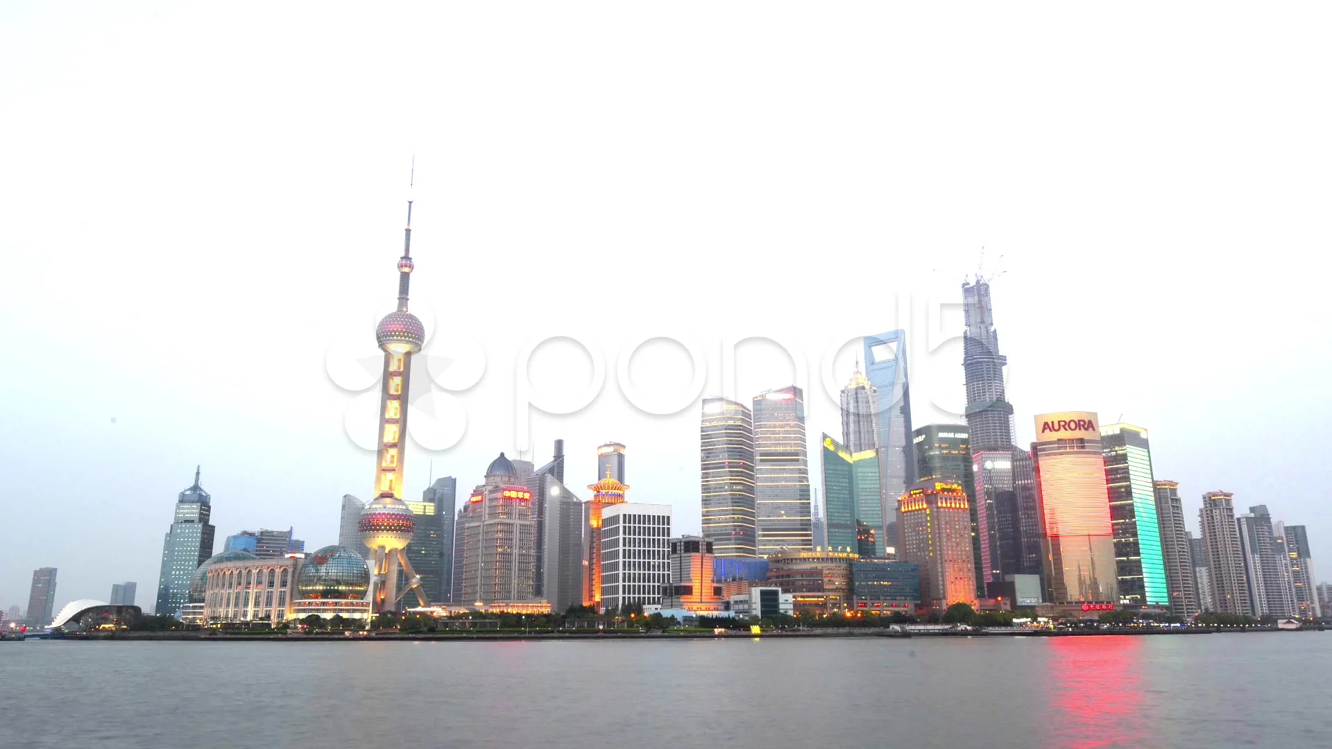 Pudong New District, Huangpu River, Shanghai, China загрузить