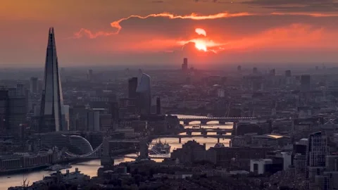 Sunset to night time lapse view of the London and Tower Bridge area Stock Footage 262434710