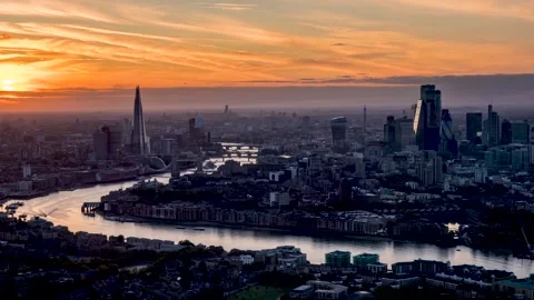 Sunset to night time lapse view of the city skyline of London Stock-Footage 310837556