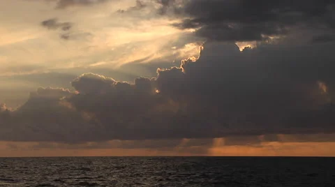 Sunset on the Ocean in Hawaii Stock Footage 41380756