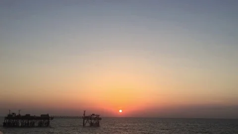 Sunset oil rig Video stock 80523349