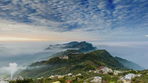 Sunset over Alishan Range, Alisan National Park, Taiwan Video stock 74270948