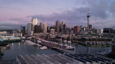 Sunset over the Auckland skyline in New Zealand Stock Footage 252191583