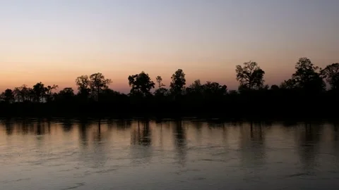 A sunset over a body of water 库存影片 156848492