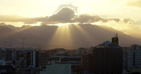 Sunset over city Video stock 192279132