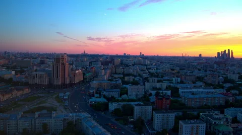Sunset over the city from a height, Vidéo 65212626