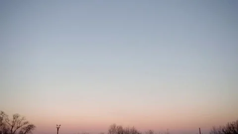 Sunset over the city time lapse 動画素材 75036980