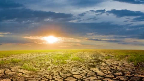 Sunset over a dry lands time lapse scene Video stock 277411454