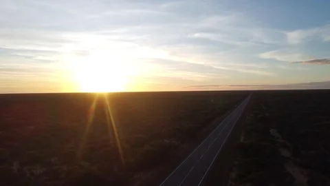 Sunset Over Empty Outback Road in Western Australia, Drone View Vídeos de archivo 336384935