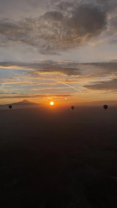 Sunset over the hot air balloons Stock Footage 282007461