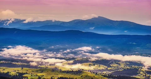 Sunset over Hoverla Stock Footage 171473023