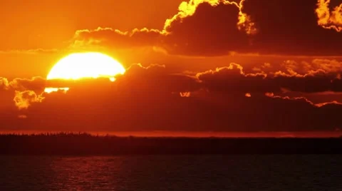 Sunset over the lagoon (timelapse) Stock-Footage 7750379