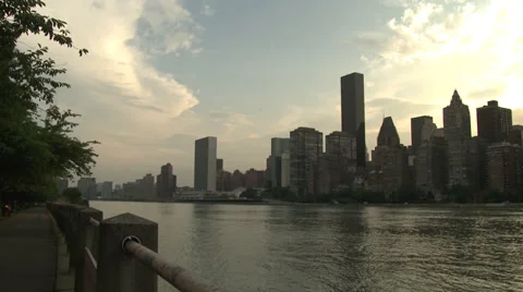 Sunset over Manhattan, seen across the East River Stock Footage 39607001