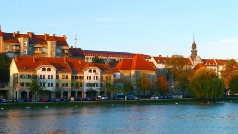 Sunset over Maribor and the river Drava 스톡 동영상 73842775