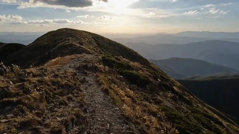 Sunset Over Mount Feathertop in the Australian Alps, Victoria - Alpine Moun.. Stock Footage 312063779
