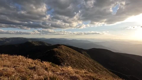 Sunset Over Mount Feathertop in the Australian Alps, Victoria - Alpine Moun.. Stock Footage 312063803