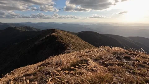 Sunset Over Mount Feathertop in the Australian Alps, Victoria - Alpine Moun.. Stock Footage 312063812