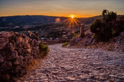 Sunset over mountain trail Stock-Fotos