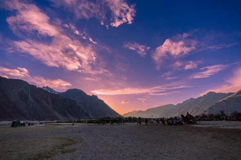 Sunset Over Mountain Valley. Stock-Fotos