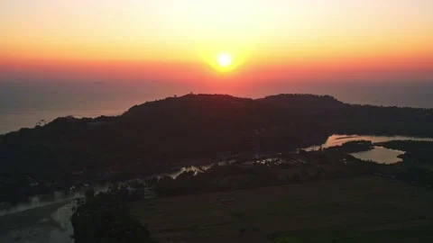 Sunset Over Mountains 库存影片 236342644