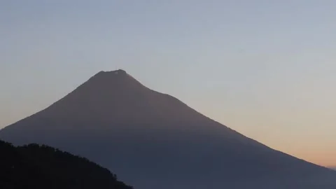 Sunset over the mountains of guatemala central america Stock Footage 199531448