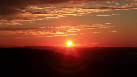Sunset over mountains in Maine Stock-Footage 89411368