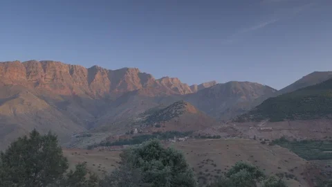 Sunset over Mountains in Morocco 库存影片 124477726
