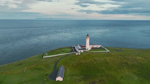 Sunset over Mull of Galloway Lighthouse, Stranraer, Mainland Scotland, UK 스톡 동영상 244817102