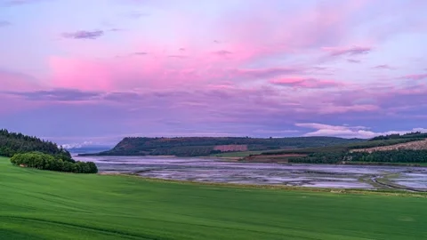 Sunset over Munlochy Bay in Time Lapse from Munloch Bay, Scotland, UK 動画素材 197278314