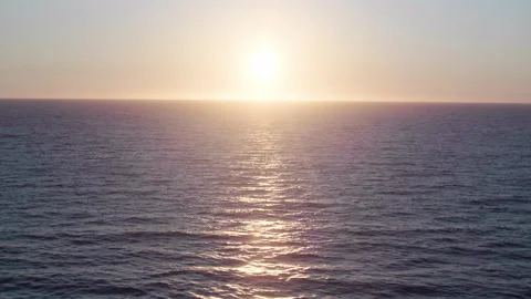 Sunset over the ocean 스톡 동영상 139321258