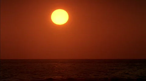 Sunset over Ocean HD Stock Footage 558852
