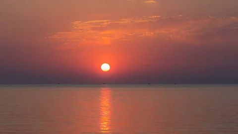 Sunset over ocean. Timelapse. Stock-Footage 79368276