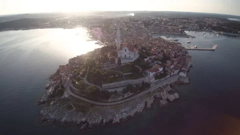 Sunset over old town of Rovinj in 4K 動画素材 69805360