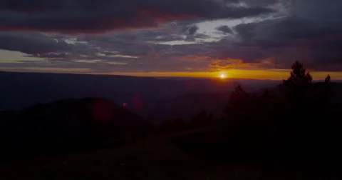 Sunset over over Hells Canyon from Graves Point above the Snake River Stock Footage