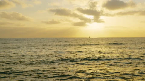 Sunset over the pacific ocean Video stock 188921900