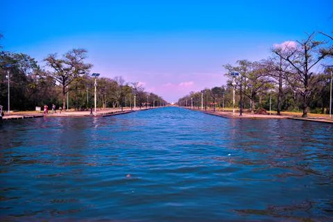 Sunset over the river Fotos de archivo