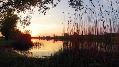 Sunset over the River. Timelapse. 4K 動画素材 106464279